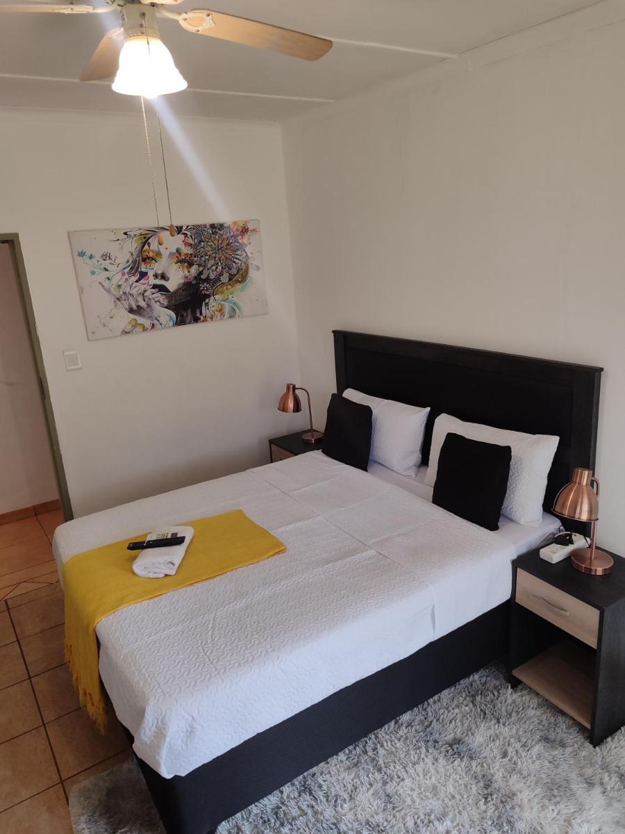 Tunia Villa - Housity