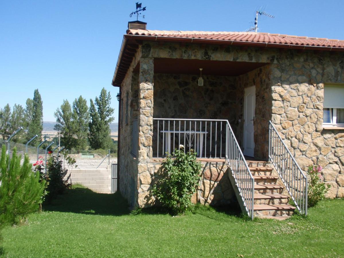 Casa Rural El Castillo - Housity