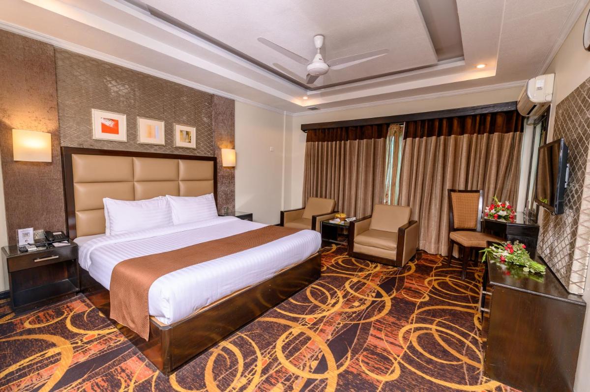 Hotel One Abbottabad - Housity