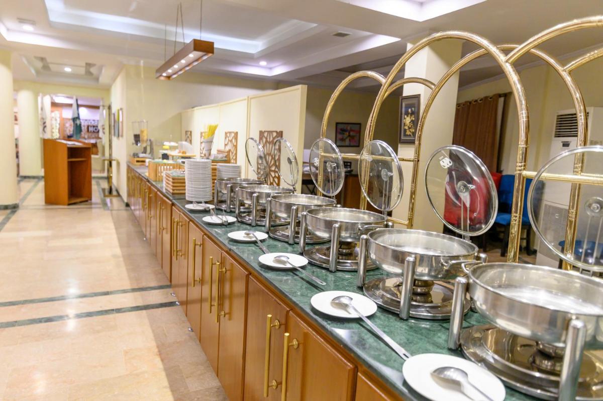 Hotel One Abbottabad - Housity