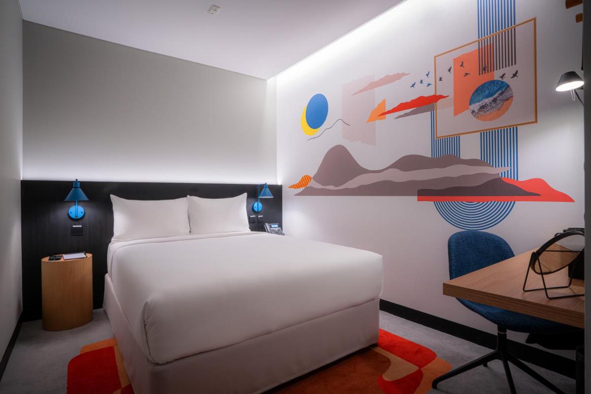AUHotel -Zayed International Airport-Located in Transit Area -Onwards Boarding Pass Required - Housity