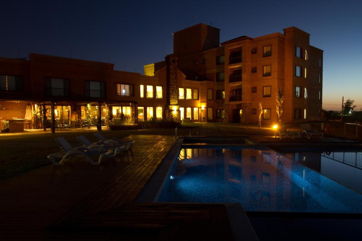 Suitetrails - Regency Park Hotel