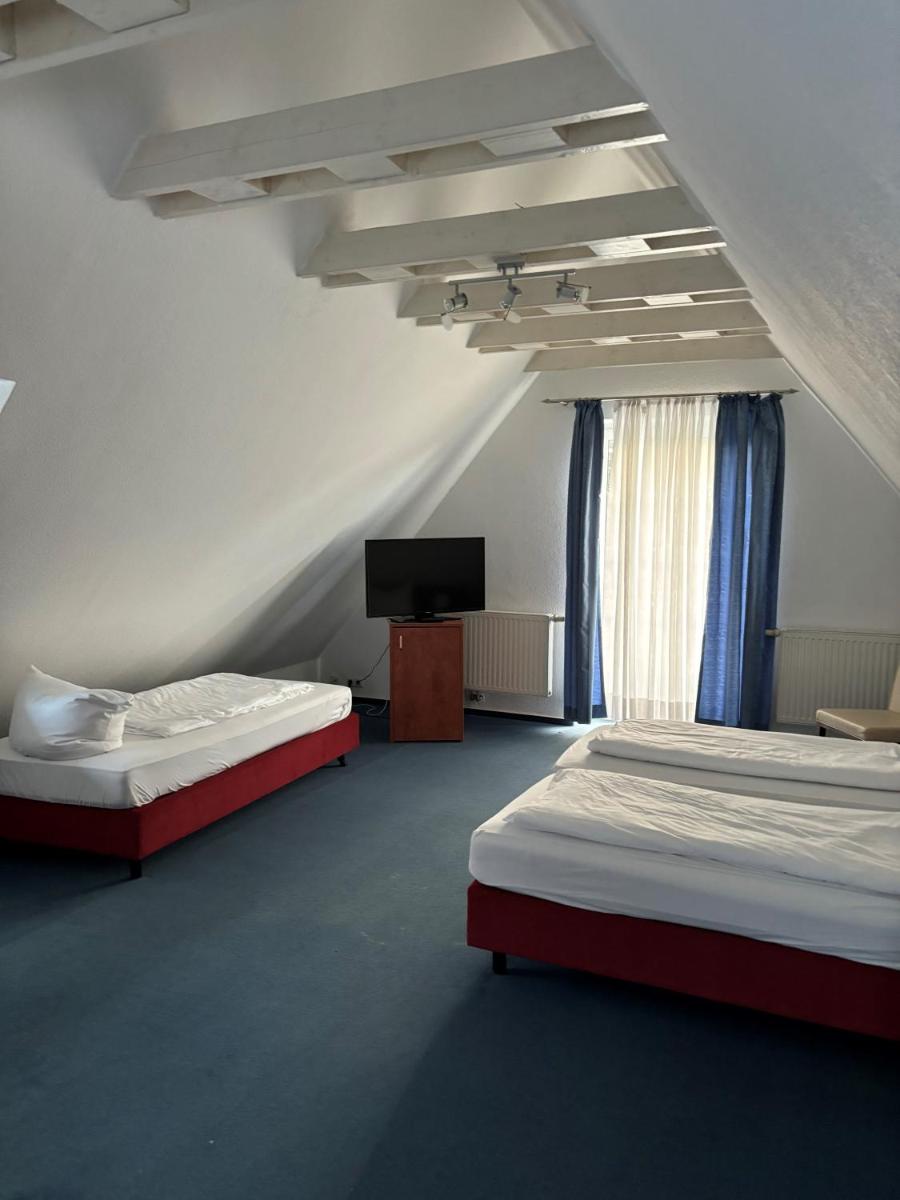Hotel Altes Landhaus - Housity