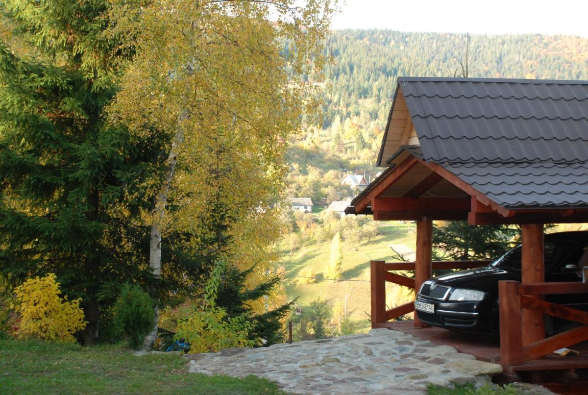 Kraevyd Hotel - Housity