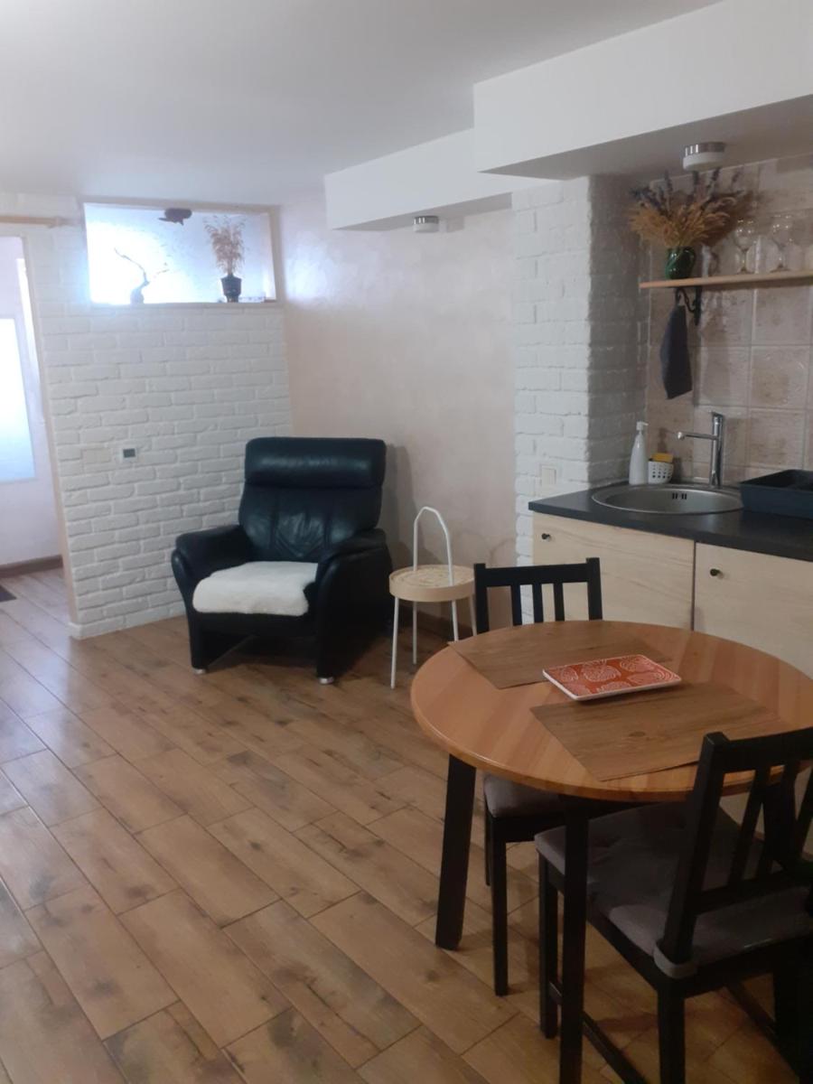 Old Town Apartment with a separate entrance - Housity