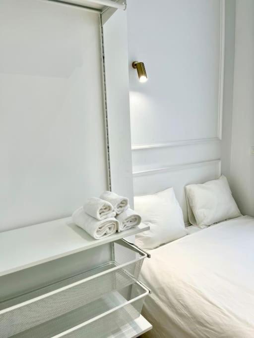 Suitetrails - Cozy and elegant Studio in Brussels - Flagey neighbourhood