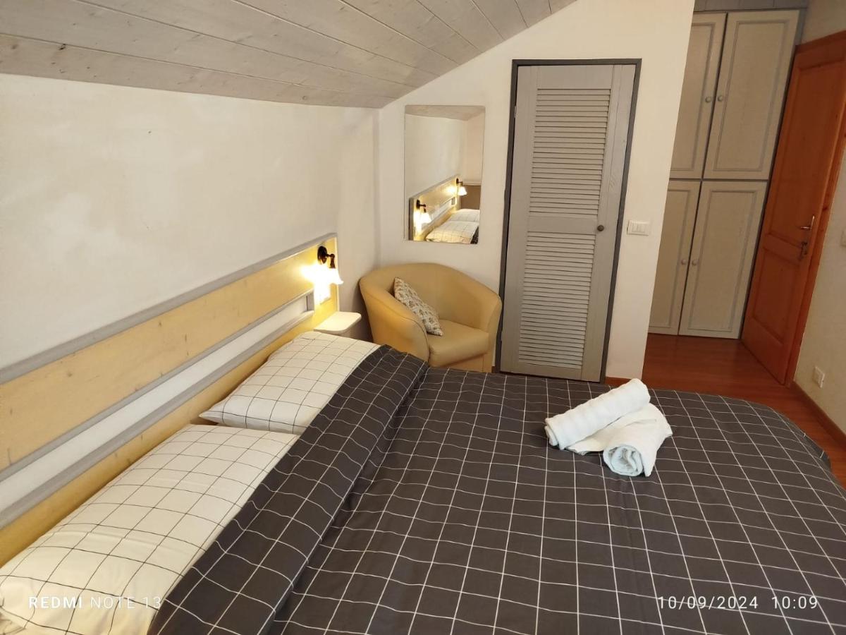 Residence Lago Blù -Riccio - Housity