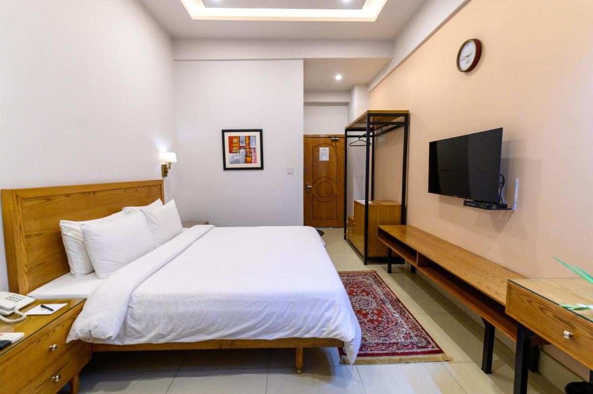 Hotel One Mansehra - Housity