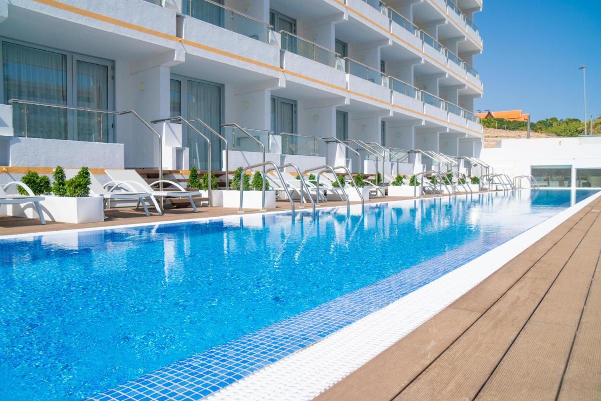 Coral Ocean View - Adults Only - Housity