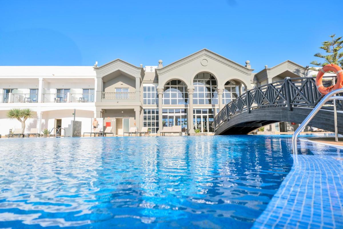 Coral Cotillo Beach - Housity