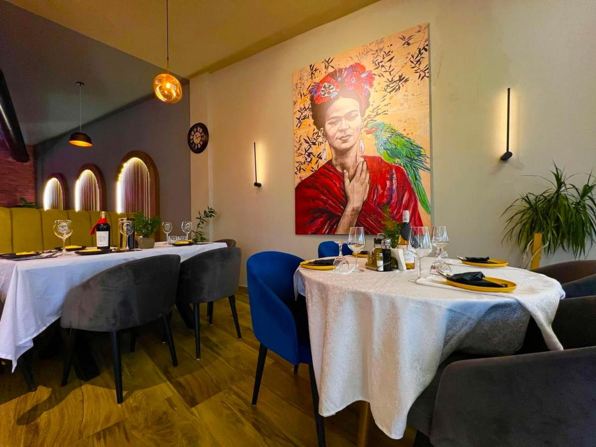 Hotel Frida - Housity