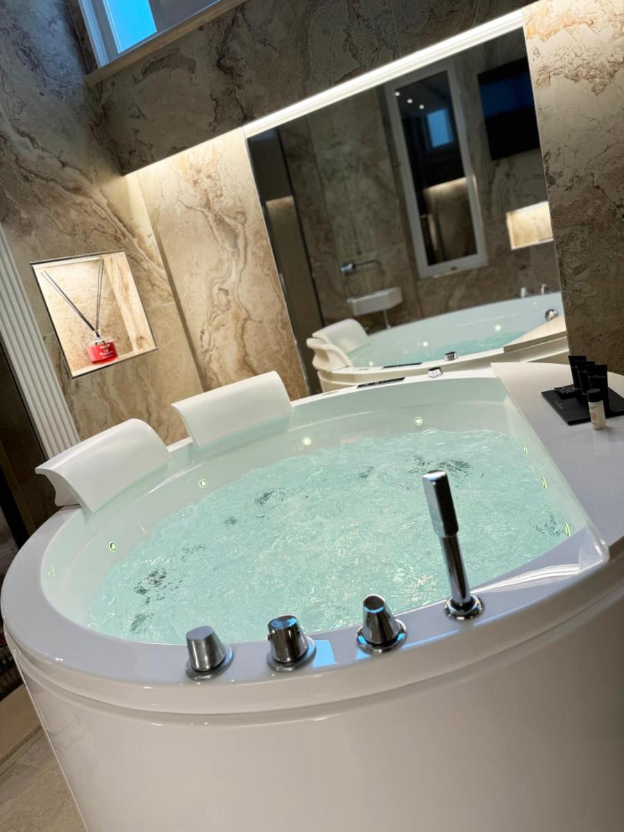 Domus De Cinti Boutique Rooms - Hizvo