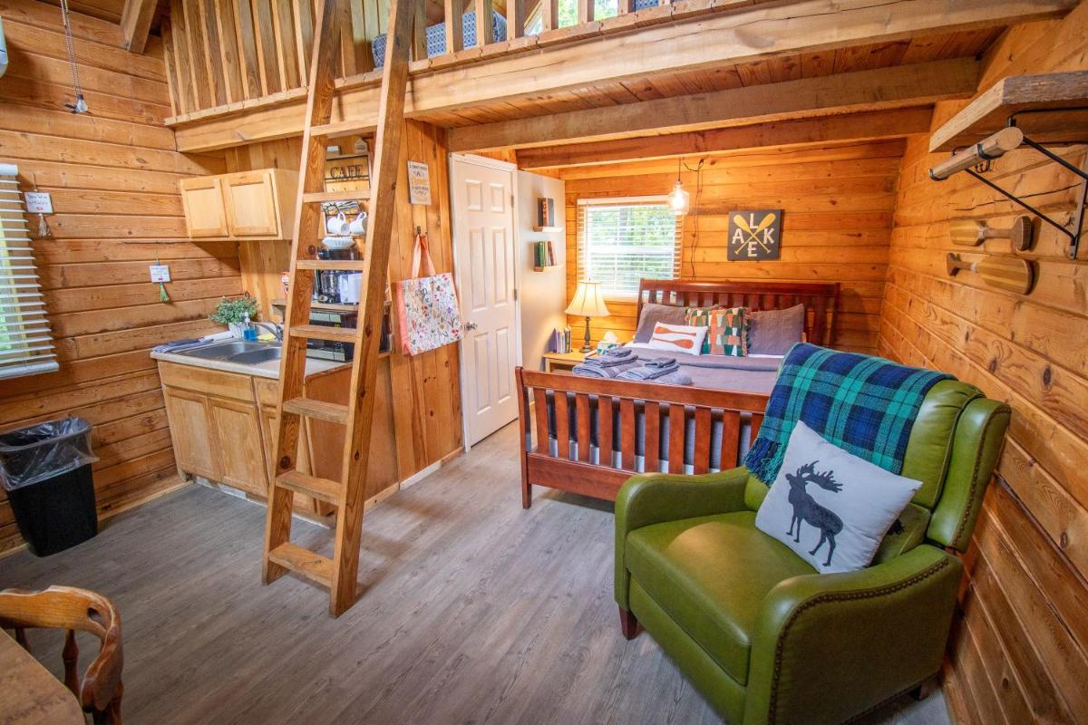 Kozy Haven Log Cabin Rentals - Housity