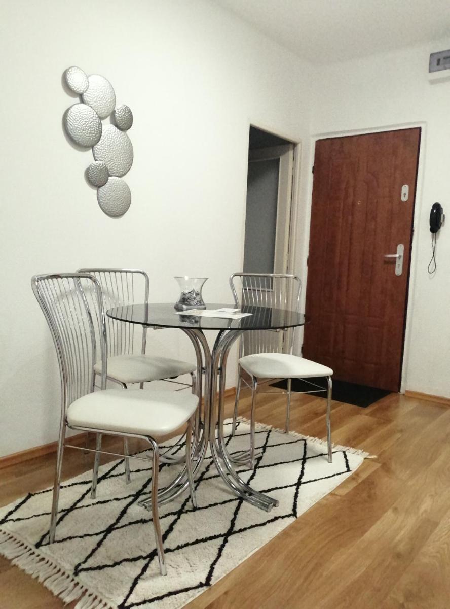 Bee welcome - Housity
