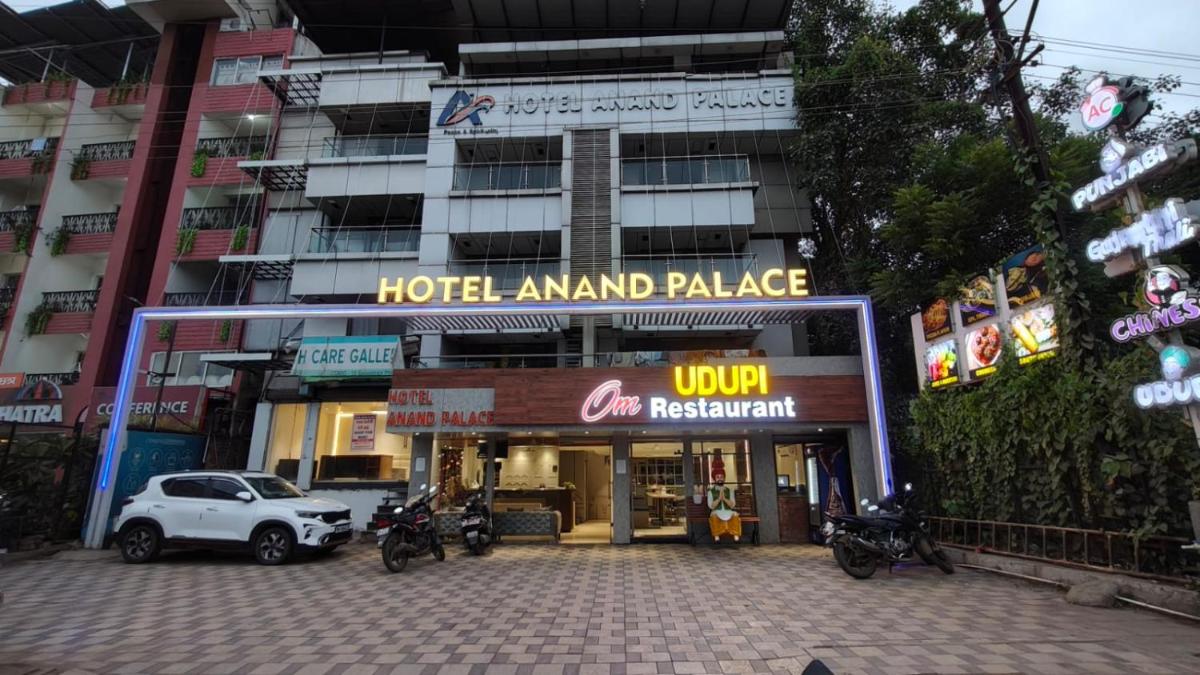 Hotel Anand Palace - Housity