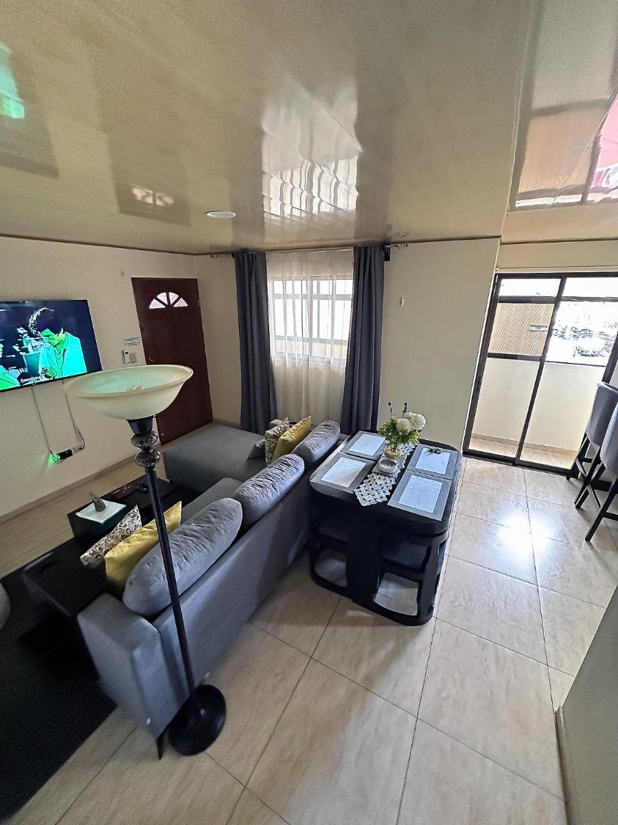 Senderos Apartment, Self Check- in, Airport SJO 5 MIN - Housity