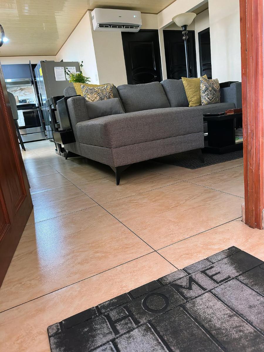 Senderos Apartment, Self Check- in, Airport SJO 5 MIN - Housity