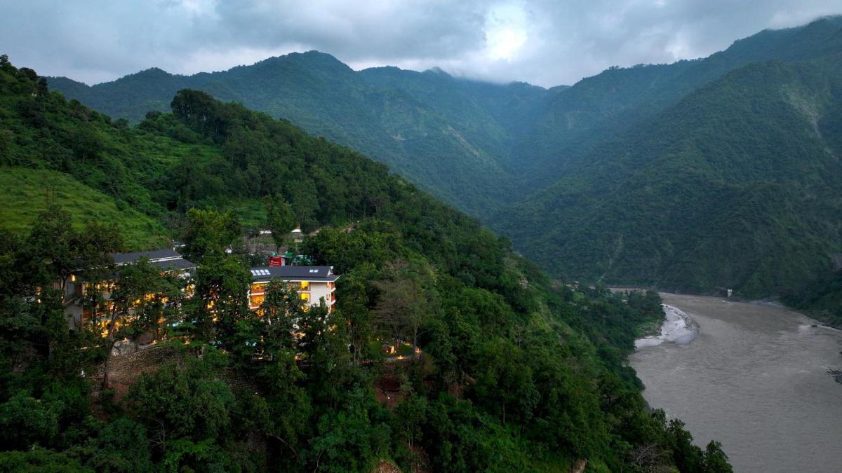 VILEEN Rishikesh - A Wellness Resort by Ganga Kinare - Housity