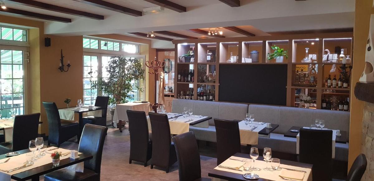 Hotel Le Lion d\'Or - Housity