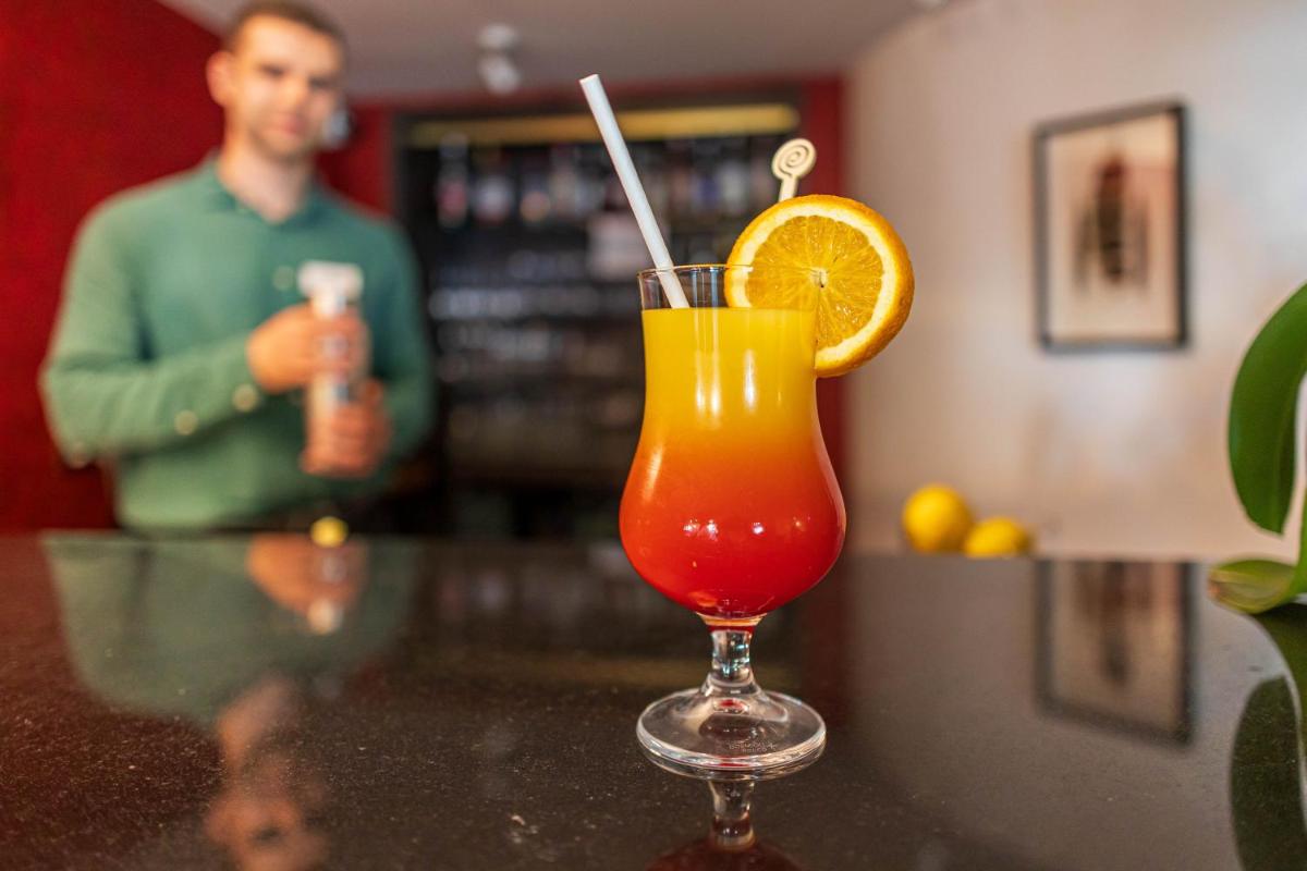 Boissons dans l'établissement Hôtel Villa La Florangerie - SPA & Piscine