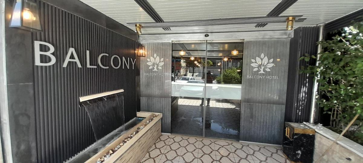 Balcony Hotel - Hizvo
