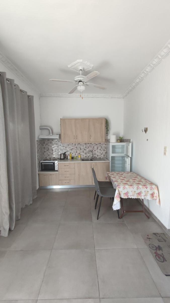 Victory's house, 3min walk to Skala's sandy beach - Housity