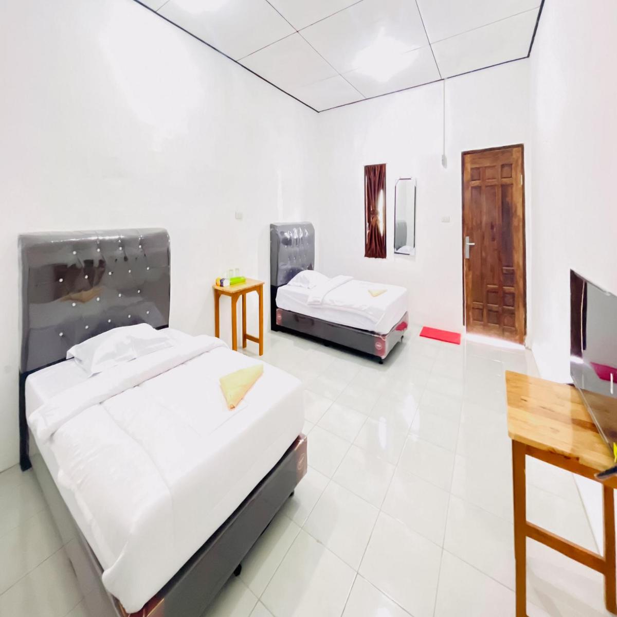 Kempu Tigan Homestay Berastagi Mitra RedDoorz - Housity