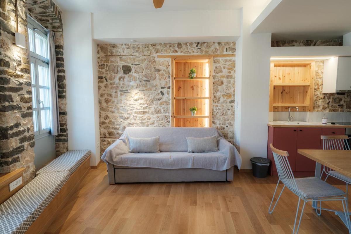 Eligia Suites - Housity