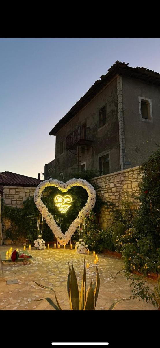 Villa Porta Qeparo - Housity