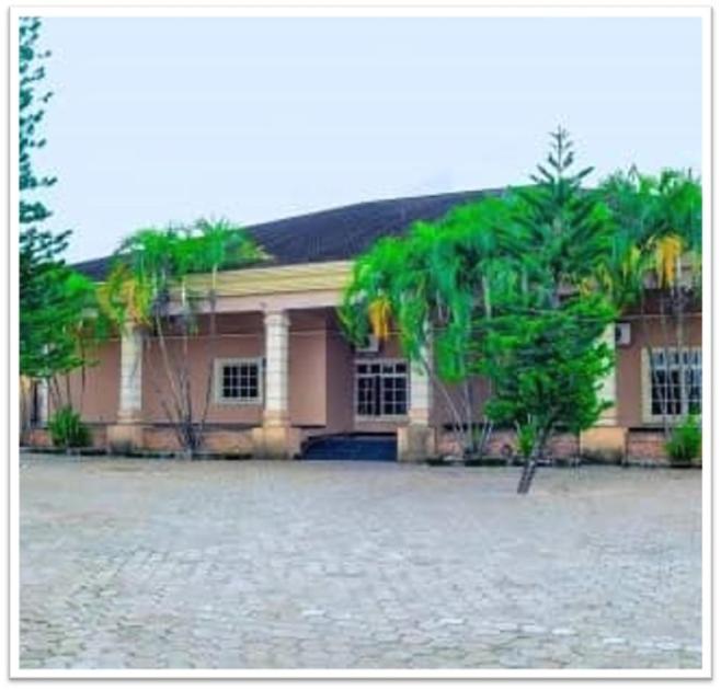 HOTEL ADONAI - Housity