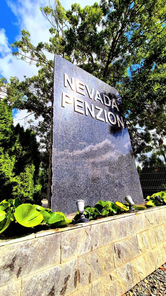 Penzion Nevada - Housity