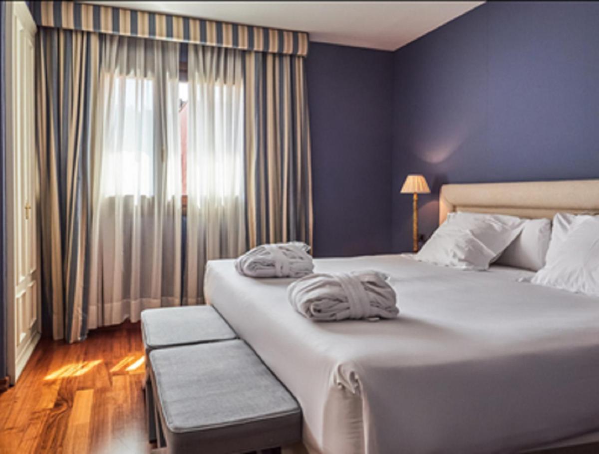Cama o camas de una habitación en Hotel Blancafort Spa Termal