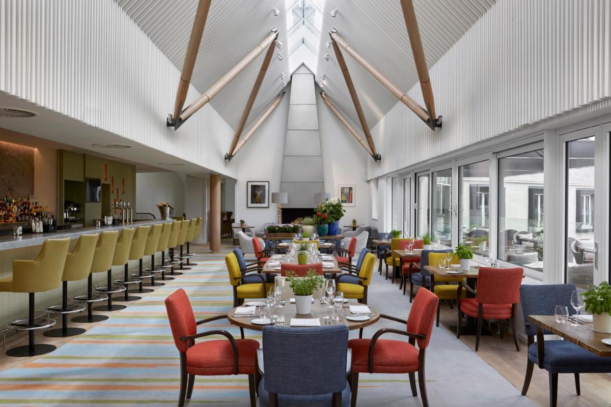 Machrie Hotel & Golf Links - Housity