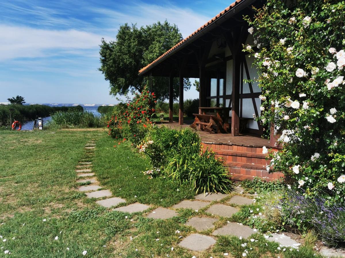 Svenceles 25 sodyba Namas su pirtimi ir krantine - Housity