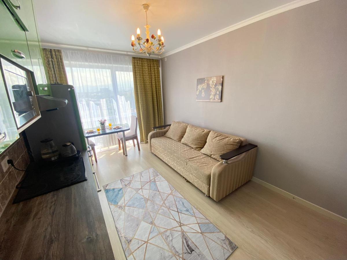 MEDINAHOTELKZ, # 63, вид на горы, 15 мин пешком до арбата, HALAL - Housity