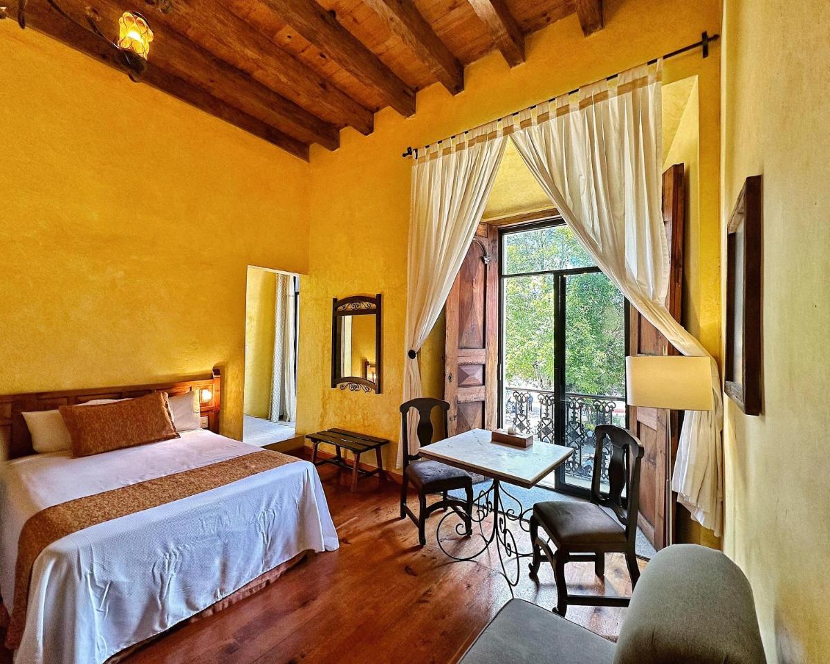 Hotel Ciudad Real Centro Historico - Housity