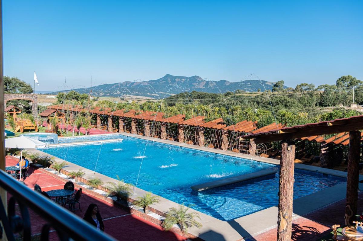 HOTEL & SPA LOS AGAVES Tepotzotlán - Housity