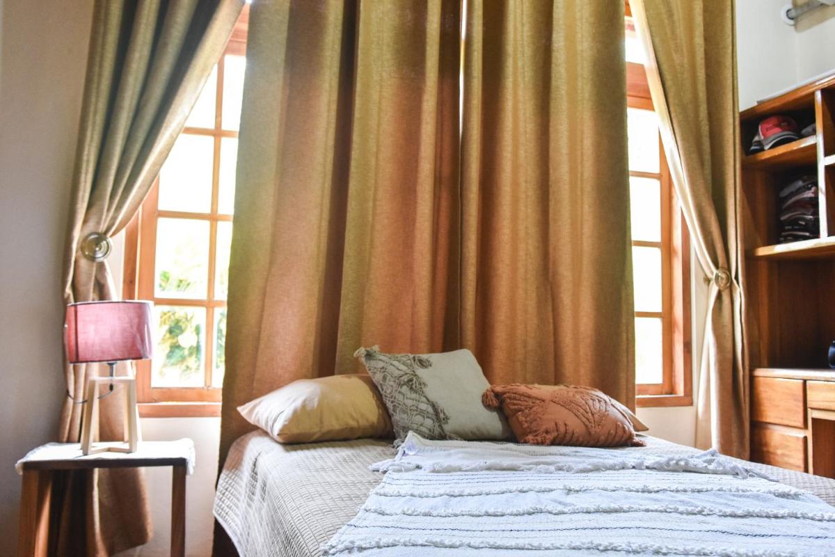 Casa Cora Bed and Breakfast - Housity