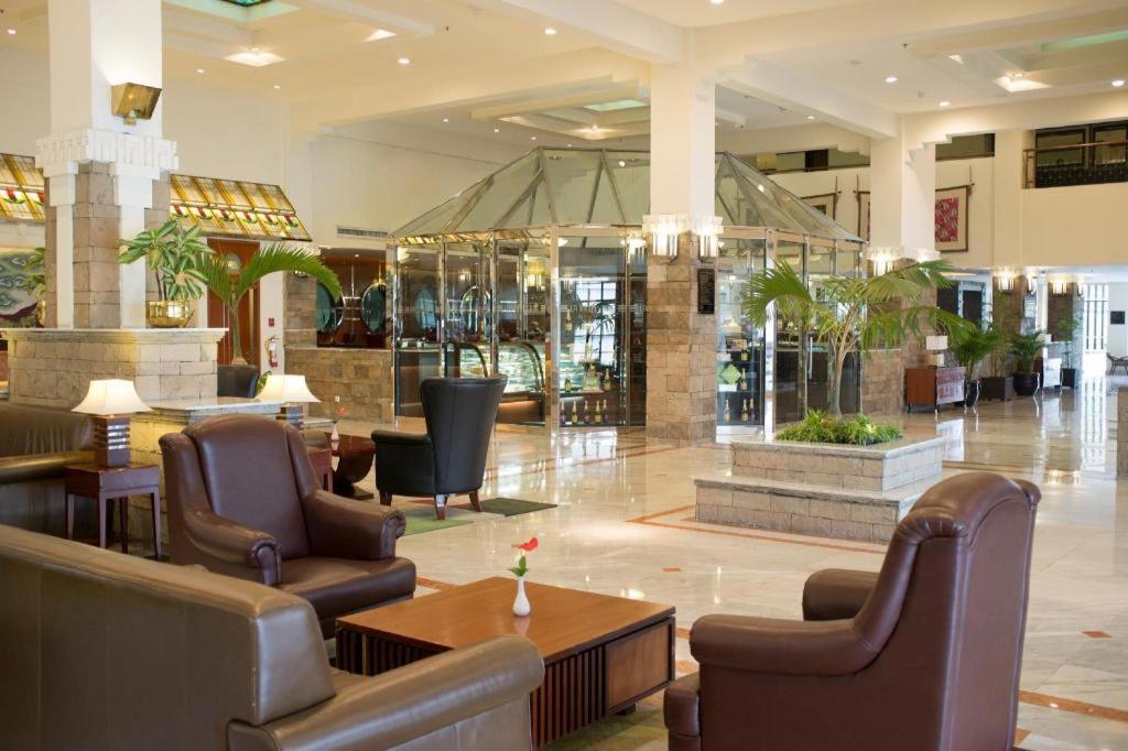 Grand Hotel Preanger - Housity