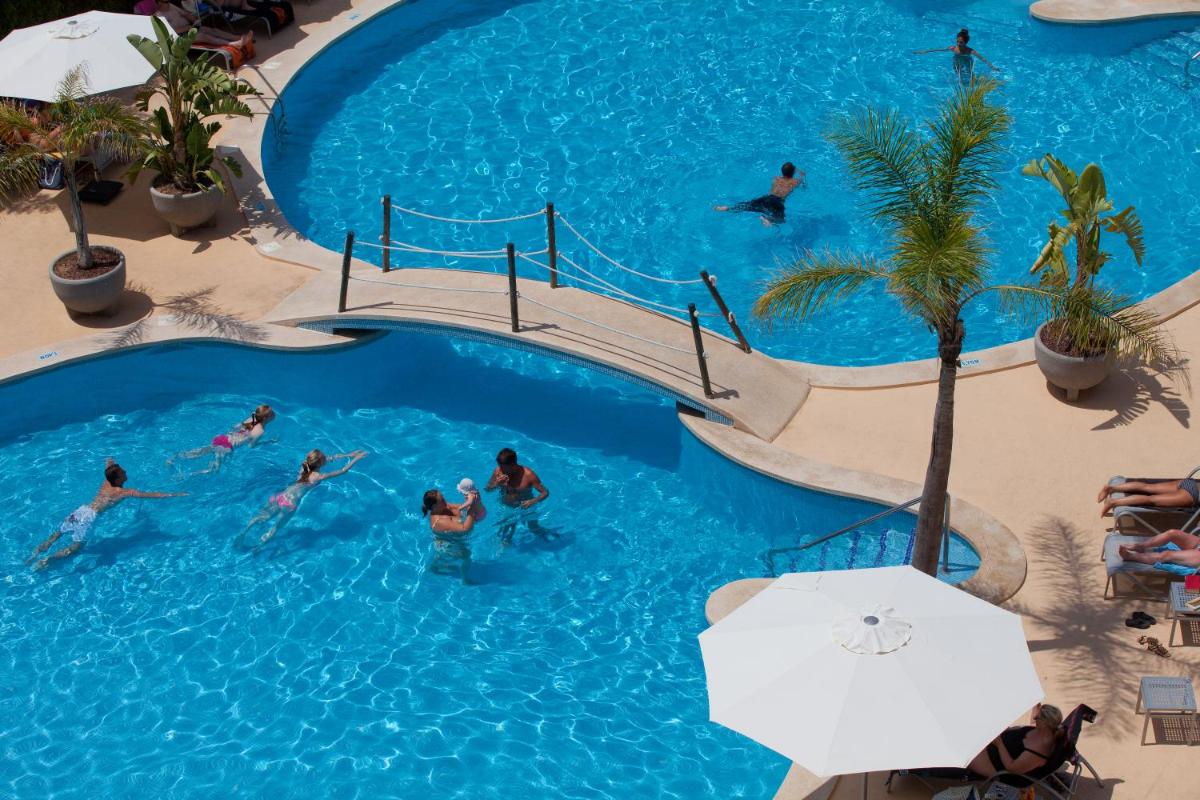 Piscina en o cerca de JS Alcudi-Mar