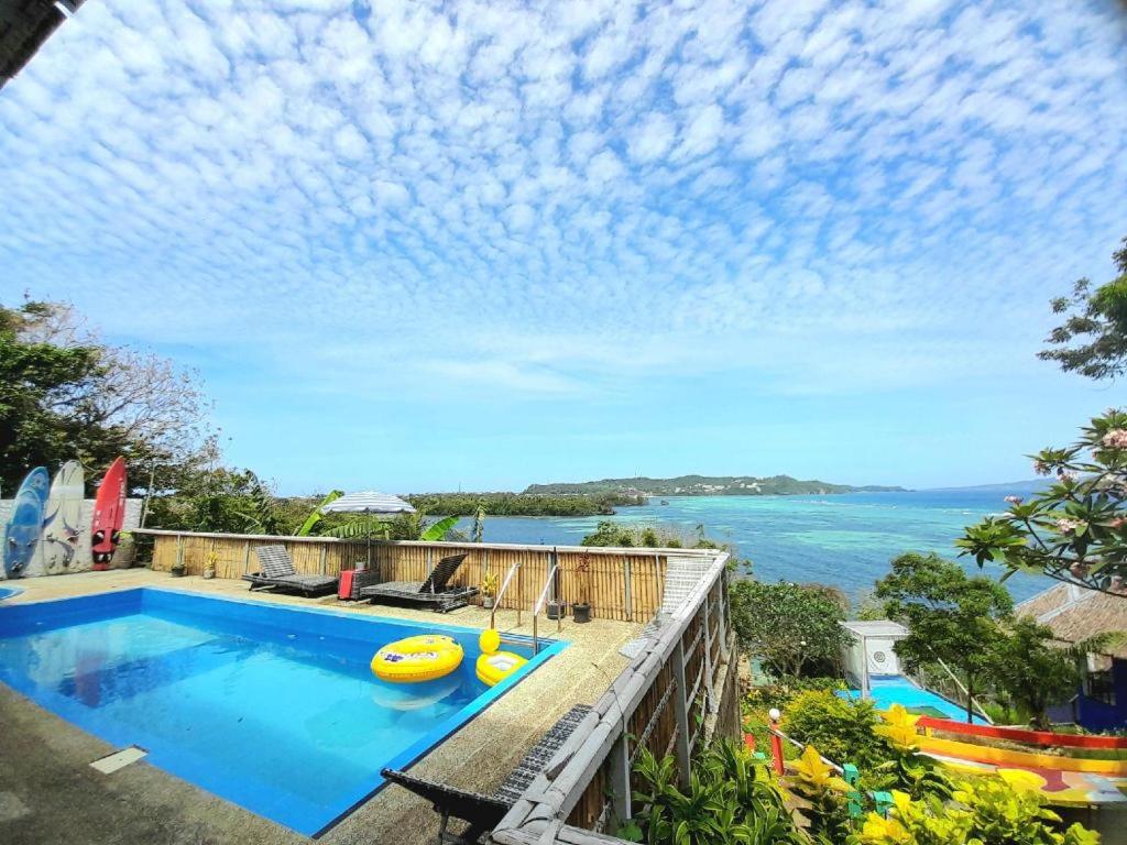 Boracay Water World Hotel - Housity