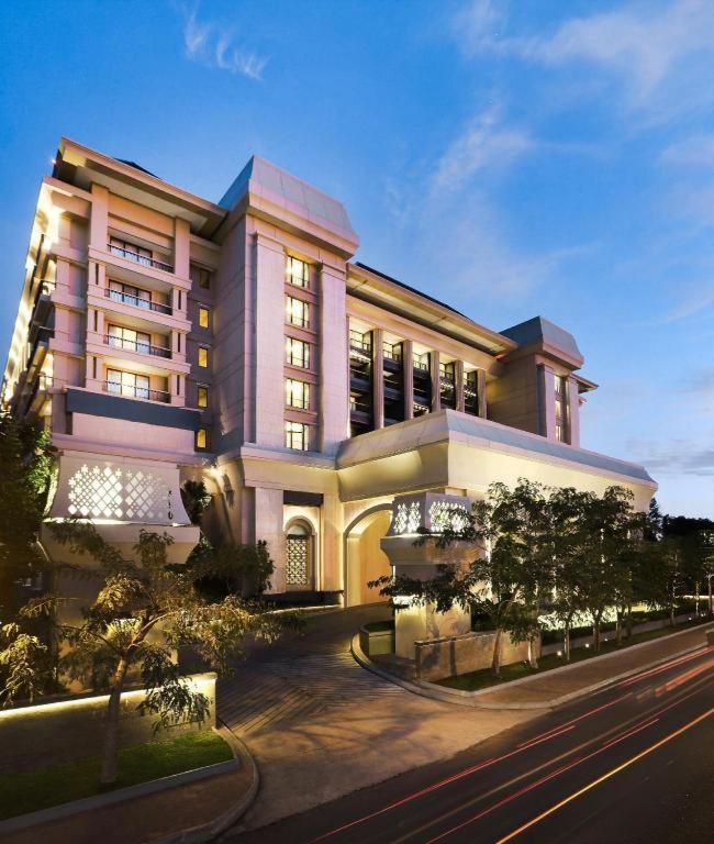 Hotel Tentrem Yogyakarta - Housity