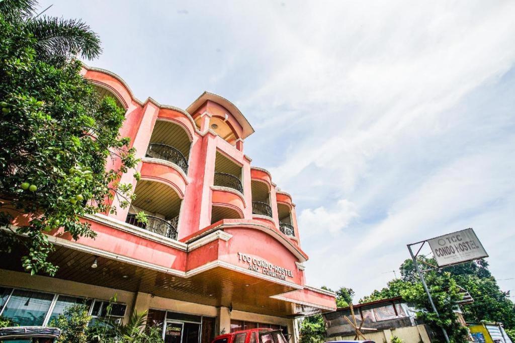 OYO 192 Tcc Condo-hostel - Housity