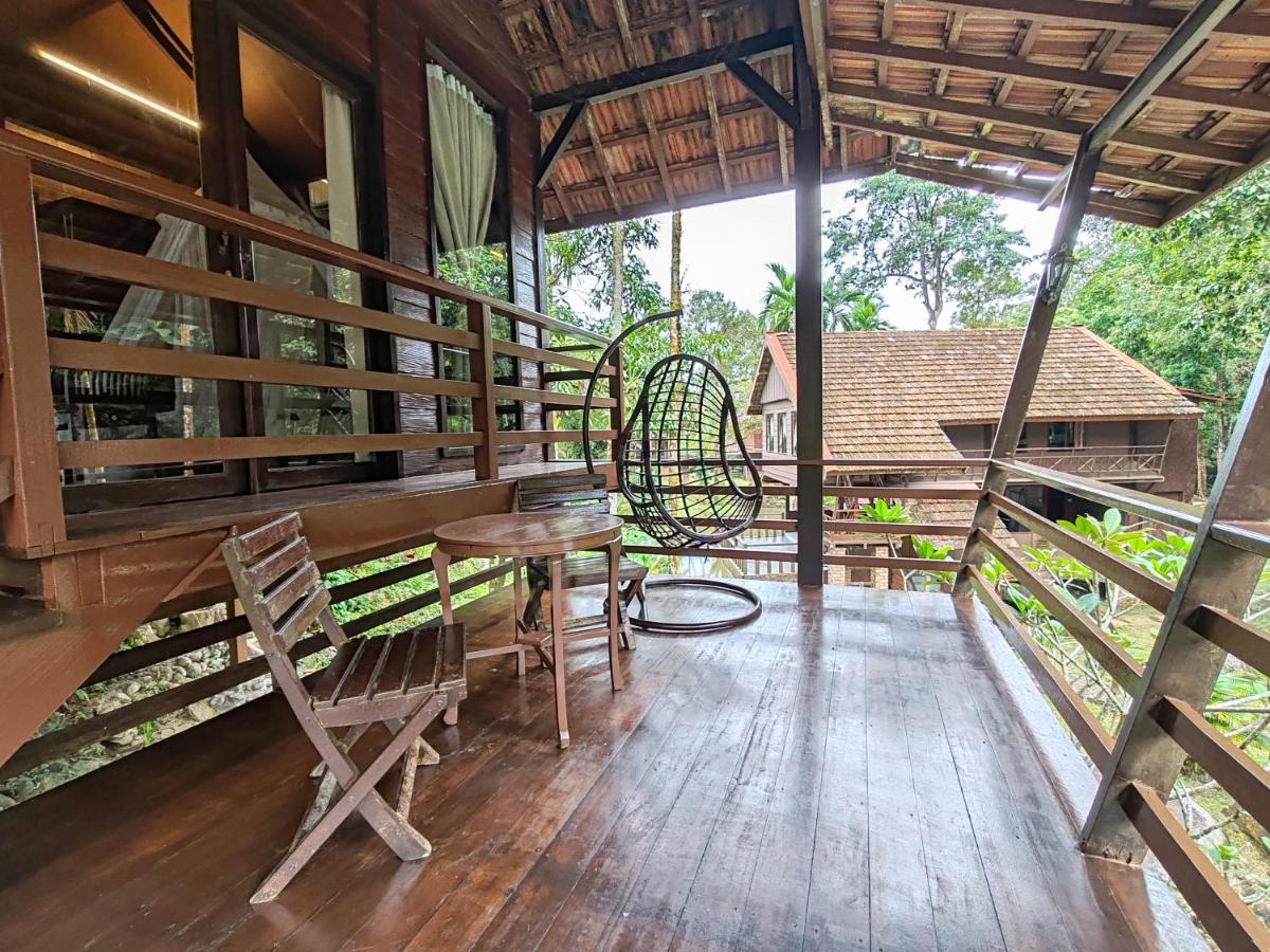 Sentosa Villa - Housity