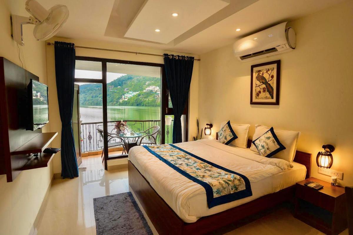 The Lake Hill - Housity