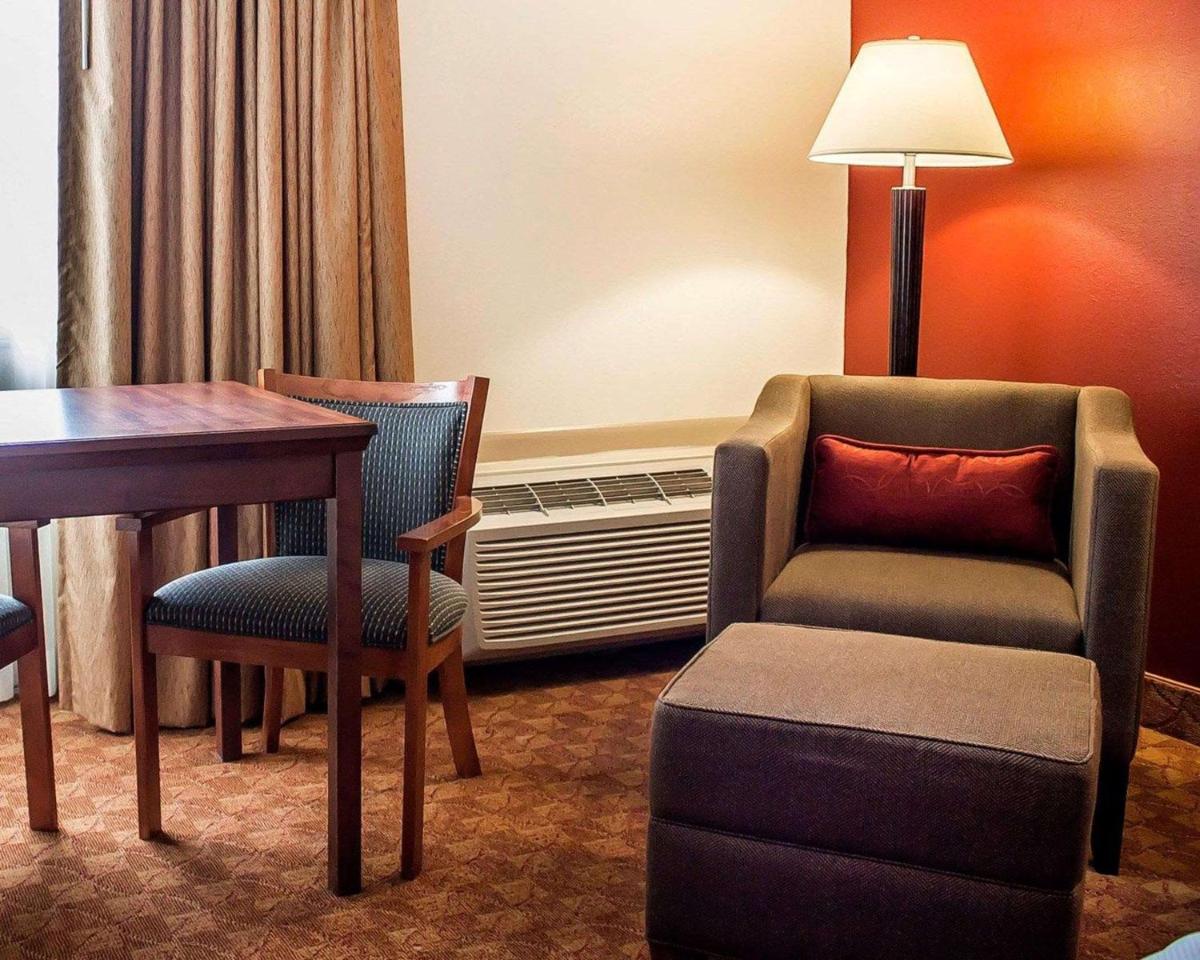 Quality Inn - Housity