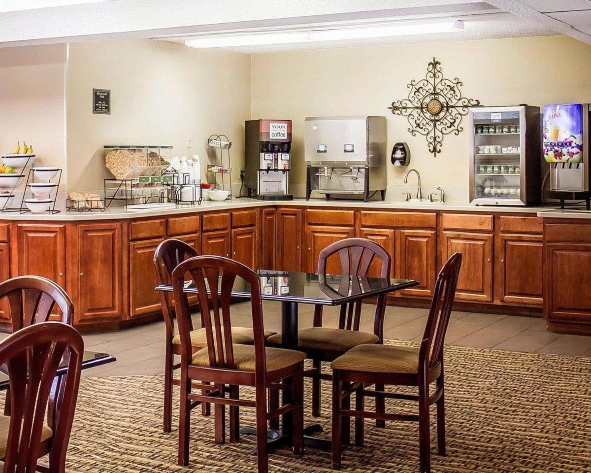 Quality Inn - Housity
