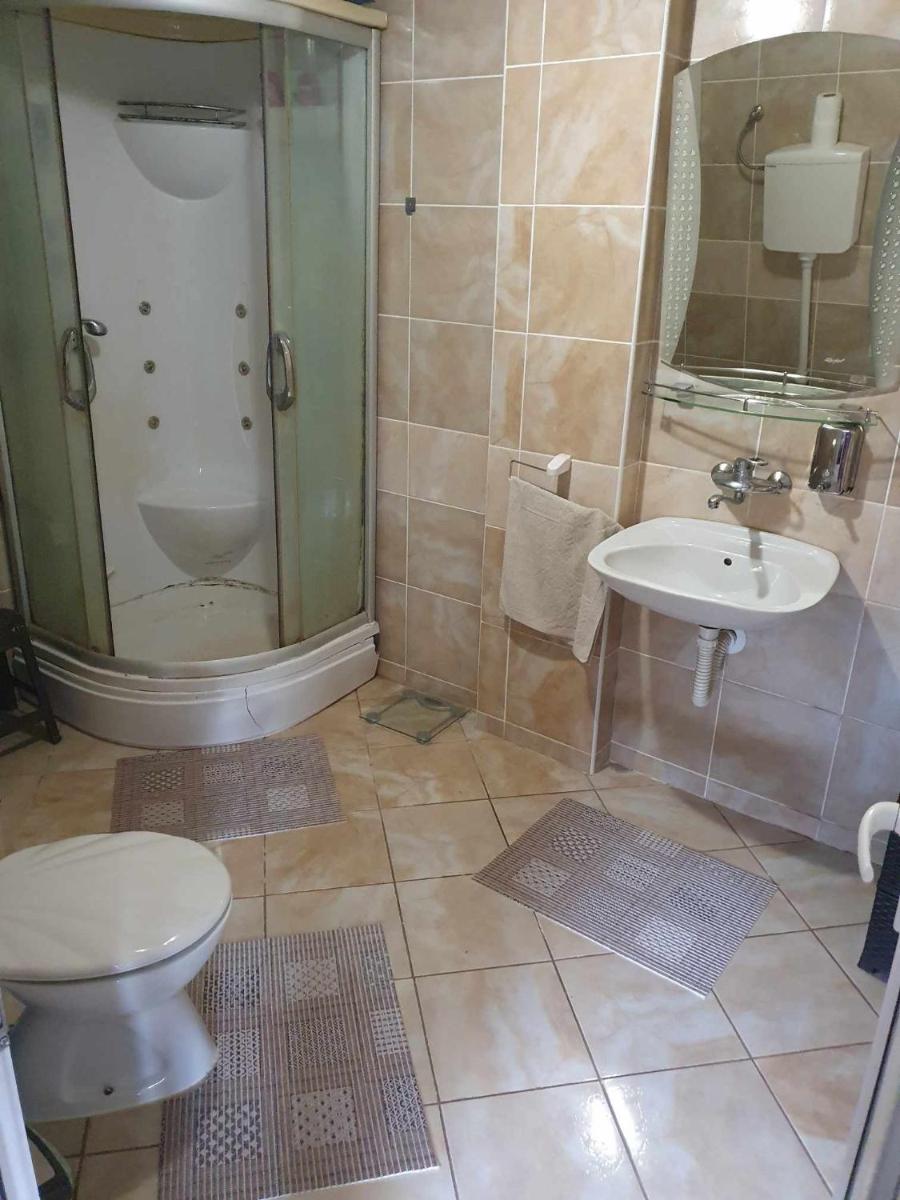 Smestaj Irina`Relax House - Housity