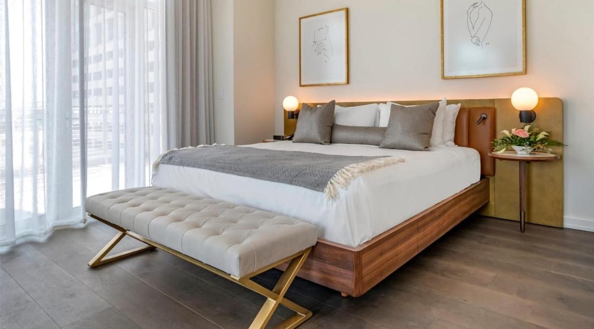 ONE11 Hotel - Housity