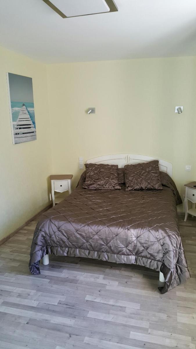 Hotel de la Gare - Housity